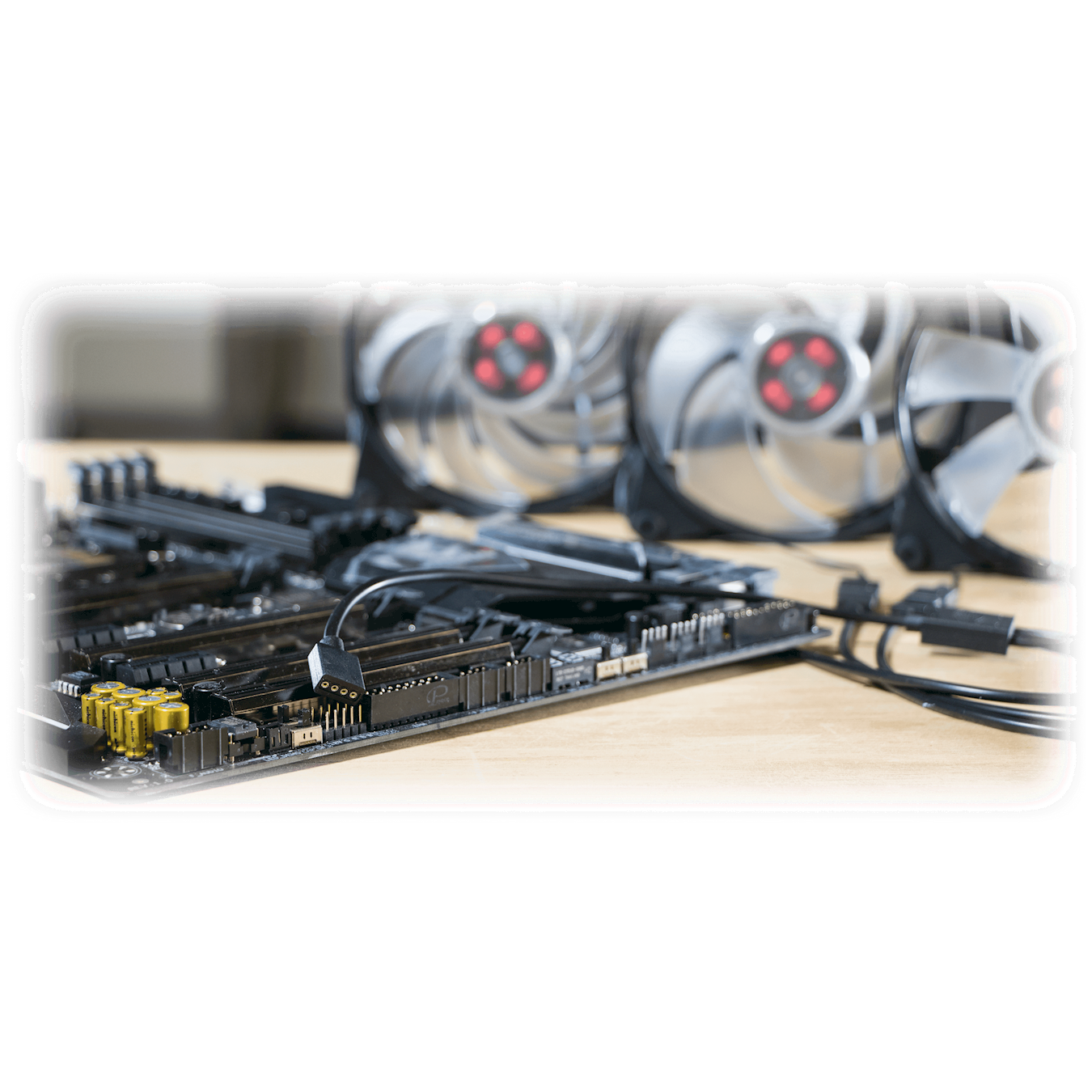 1-to-3 RGB Splitter Cable